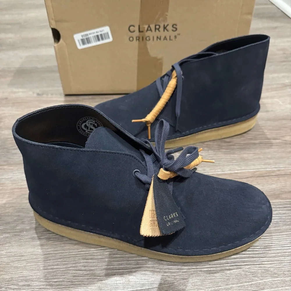 Clarks Original Desert Coal Navy Suede Chukka Boots